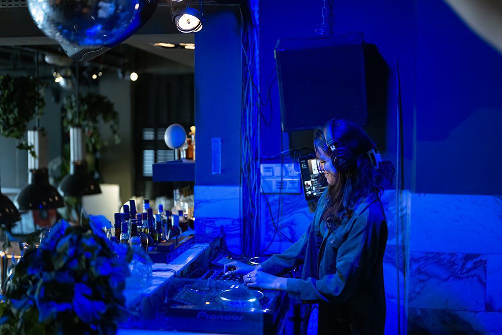 Use case wireless audio solution Bar Italia  Amsterdam